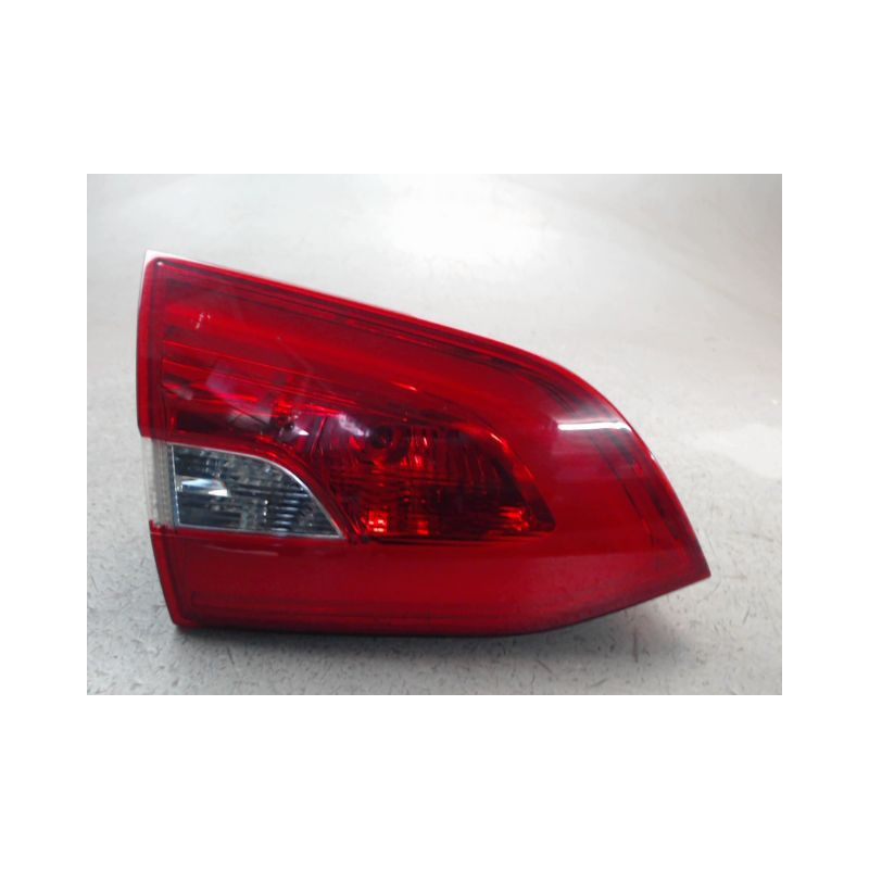 FEU ARRIERE INTERIEUR GAUCHE PEUGEOT 308