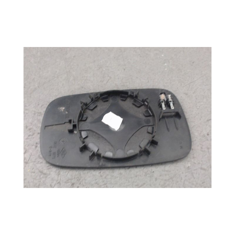 GLACE RETROVISEUR EXT D RENAULT MEGANE