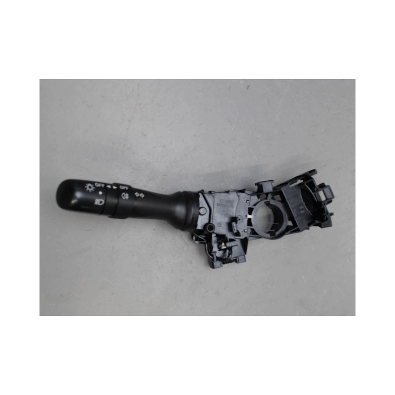 COMMANDE CLIGNOTANT PEUGEOT 107