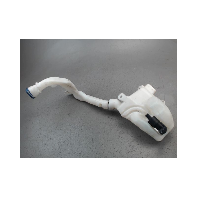 RESERVOIR LAVE-GLACE AVANT PEUGEOT 208