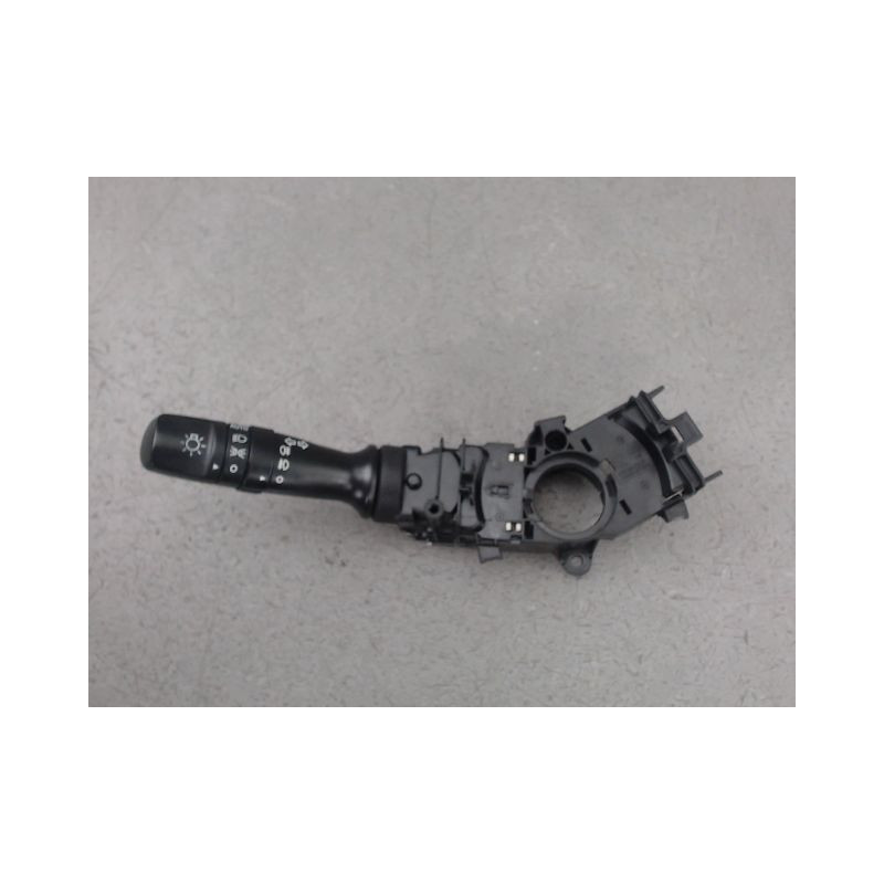 COMMANDE CLIGNOTANT KIA CEE-D