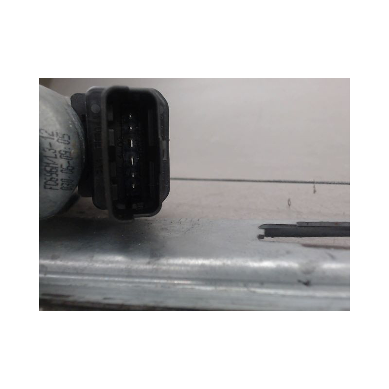MECANISME LEVE-GLACE AVANT GAUCHE RENAULT MEGANE