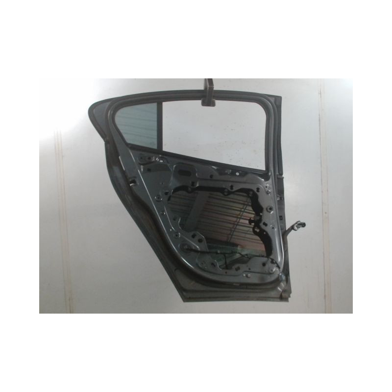 PORTE ARRIERE GAUCHE FORD FOCUS