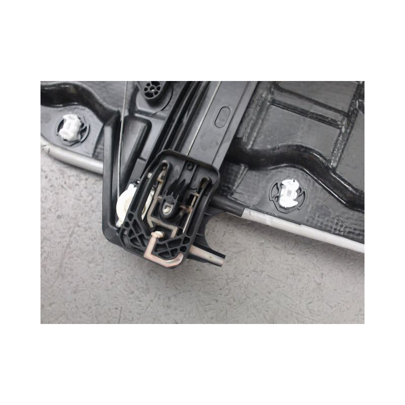MECANISME LEVE-GLACE ARRIERE GAUCHE FORD FOCUS