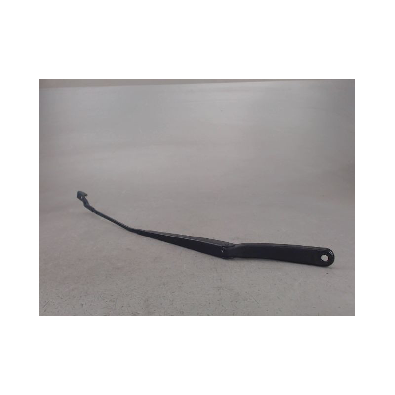 BRAS ESSUIE-GLACE AVANT DROIT FORD FOCUS