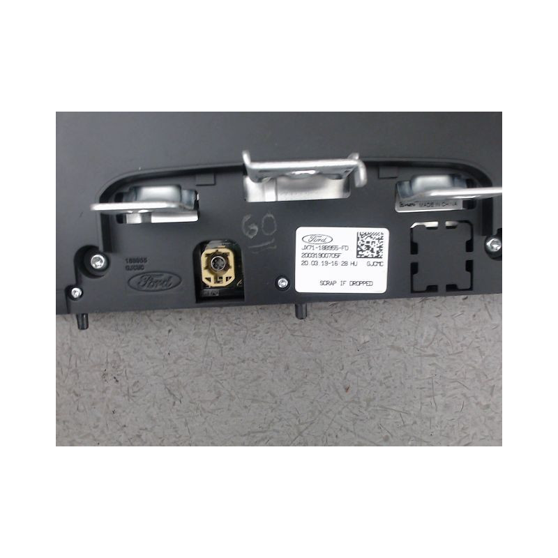ECRAN GPS FORD FOCUS