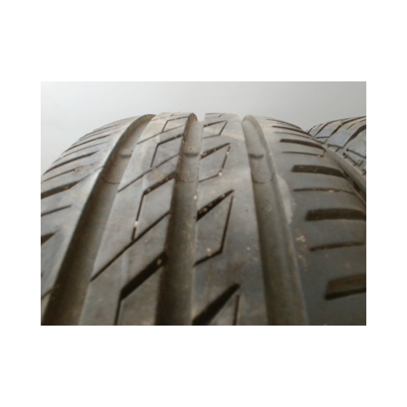 Paire de pneus NORAUTO PREVENSYS 4 185 65 15 88 T