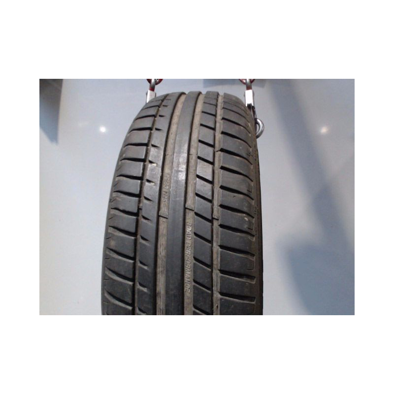 Pneu KORMORAN ROAD PERFORMANCE 185 60 15 88 H
