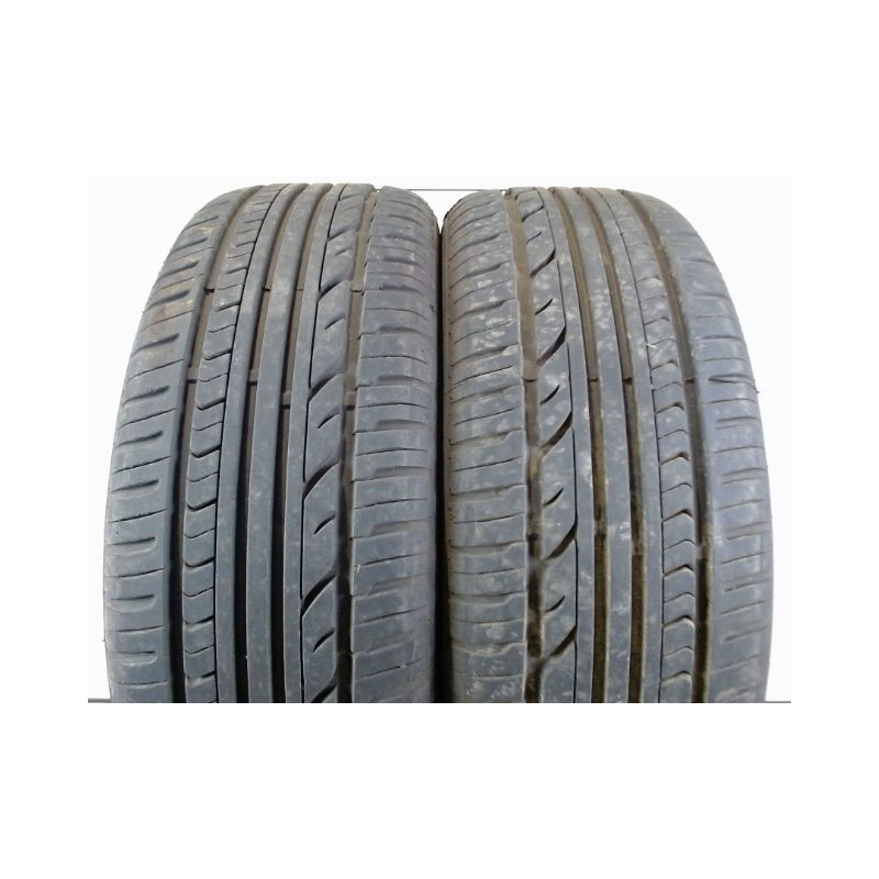 Paire de pneus RADAR RIVERA PRO2 215 60 16 99 V
