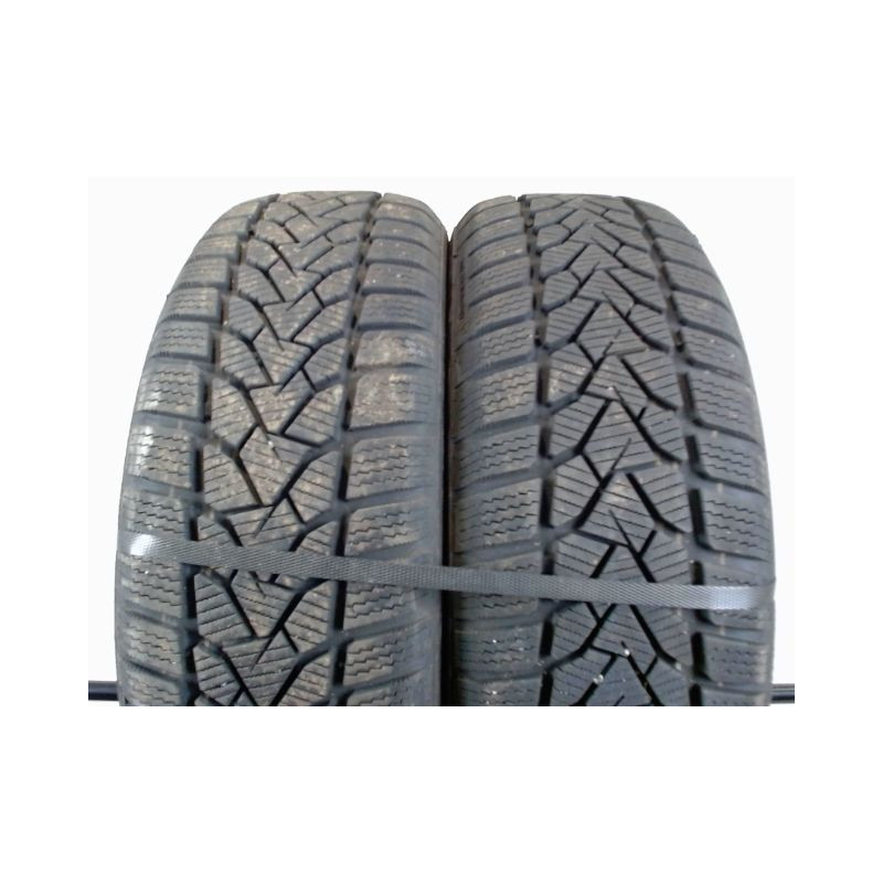 Paire de pneus UNIROYAL WINTER EXPERT 185 55 16 87 T