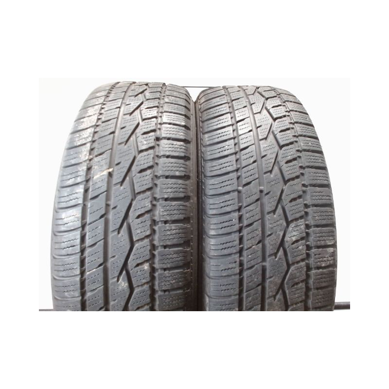 Paire de pneus TOYO CELSIUS 185 65 15 88 H