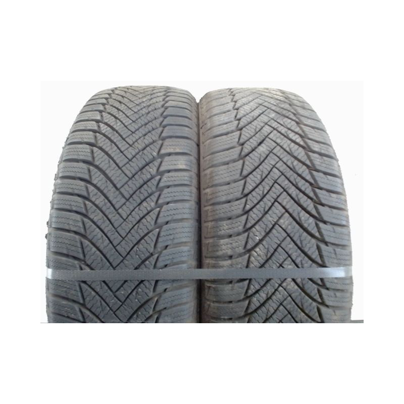 Paire de pneus MINERVA FROSTRACK HP 205 60 16 92 H