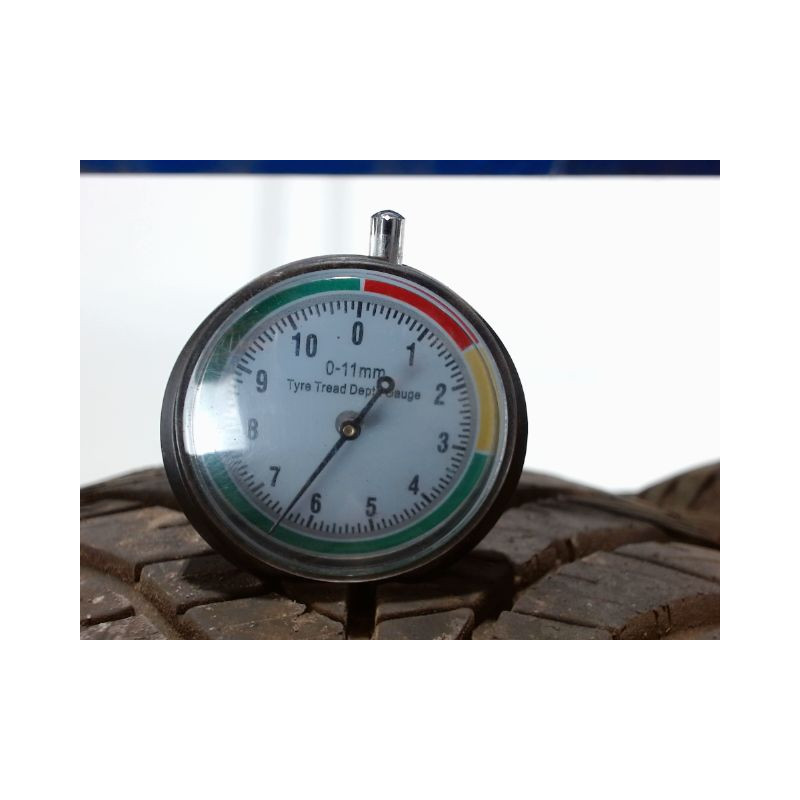 Paire de pneus YOKOHAMA BLUEARTH 4S 225 65 17 106 V