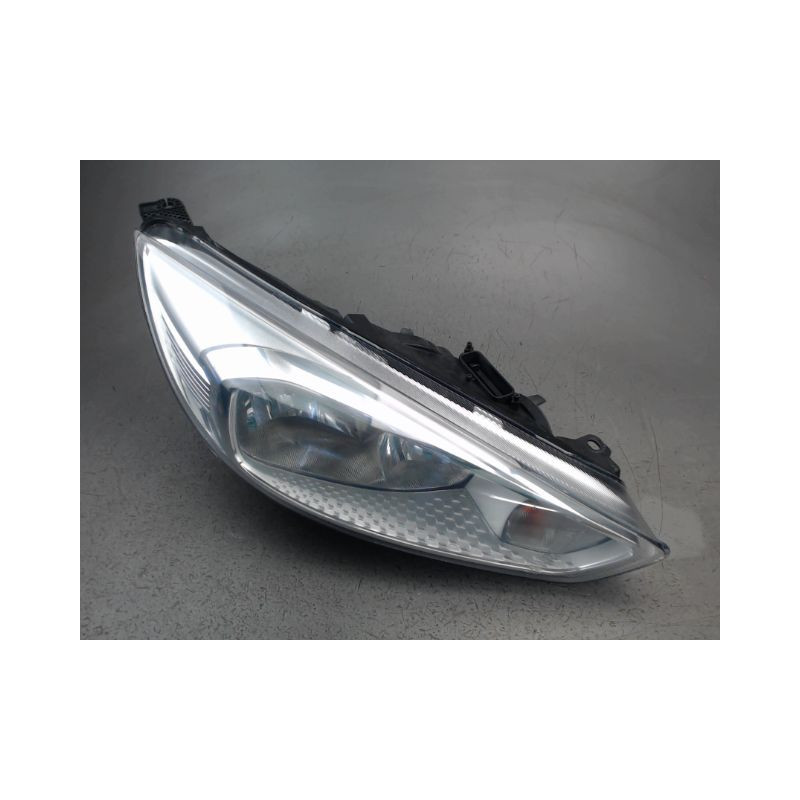 PHARE DROIT FORD FOCUS