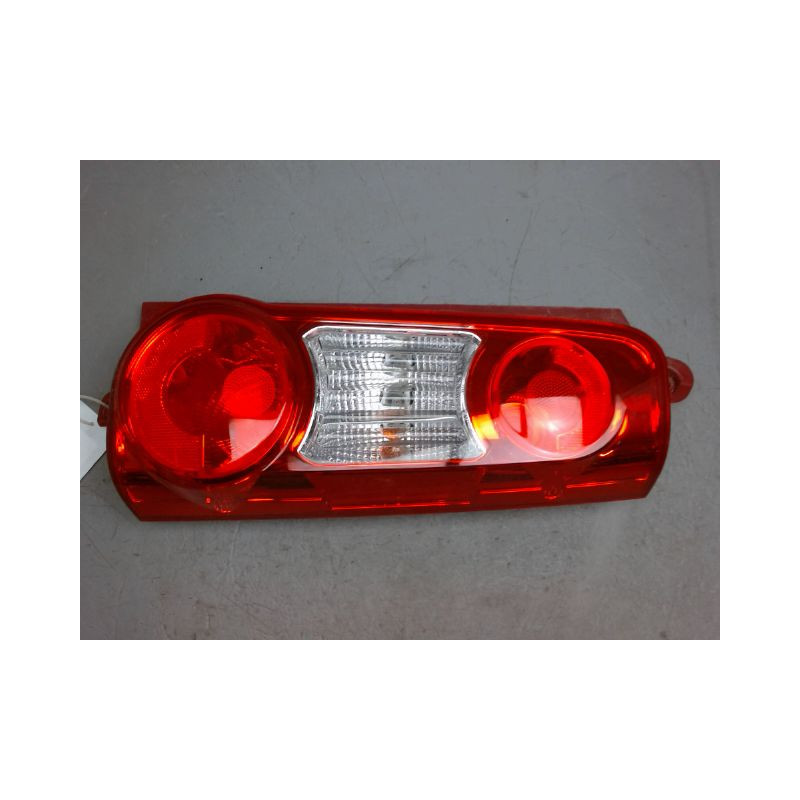 FEU ARRIERE DROIT CITROEN BERLINGO II BREAK 2008-