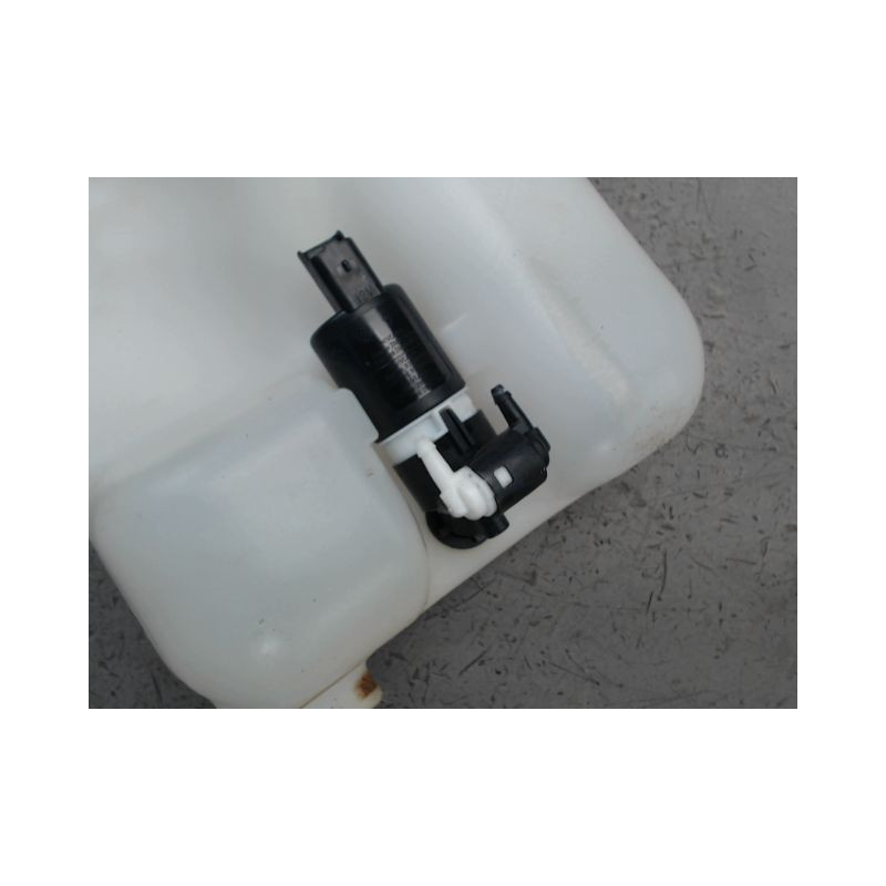 RESERVOIR LAVE-GLACE AVANT RENAULT MEGANE
