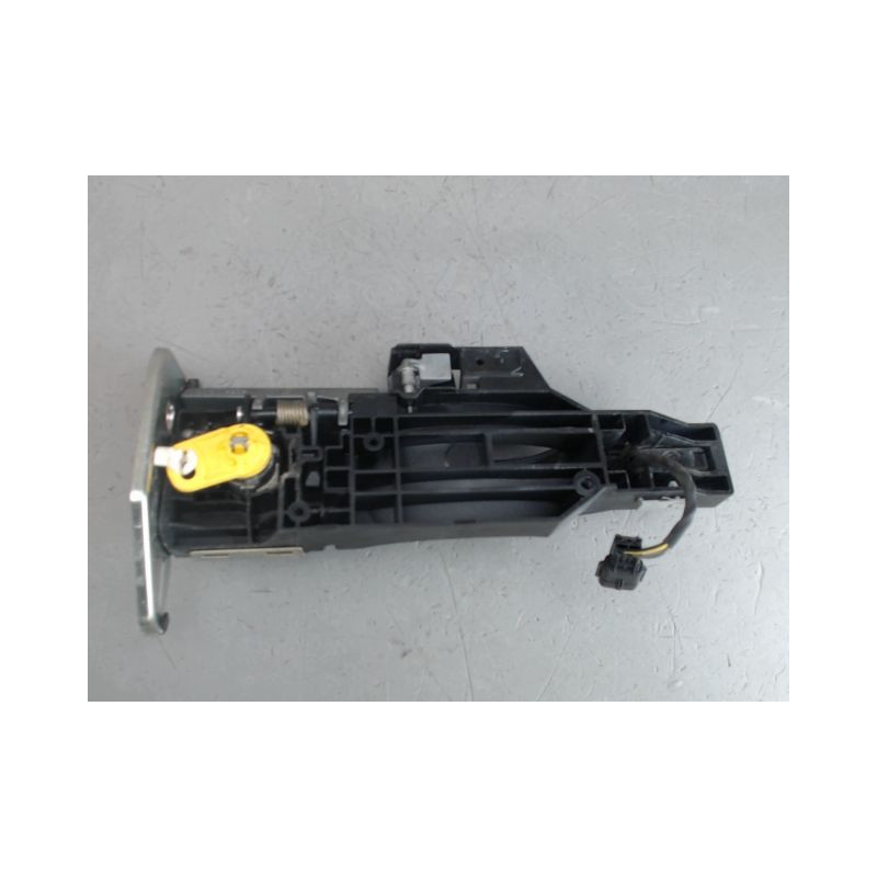 POIGNEE EXTERIEURE PORTE AVANT GAUCHE RENAULT KADJAR
