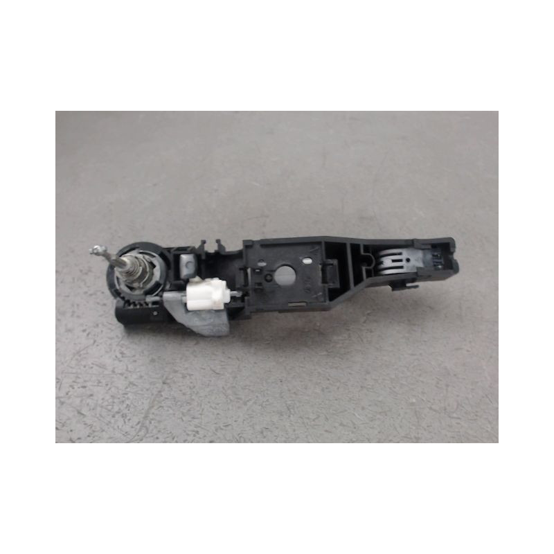 POIGNEE EXTERIEURE PORTE AVANT GAUCHE RENAULT CLIO