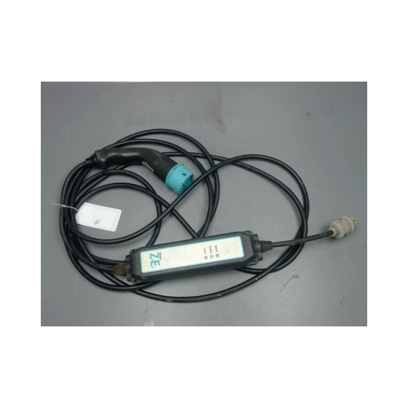 CABLE RECHARGE VOITURE ELECTRIQUE RENAULT ZOE