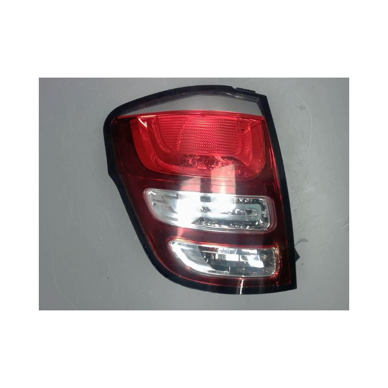 FEU ARRIERE GAUCHE  CITROEN C3 2 PHASE 1 1.4 HDI - 8V TURB