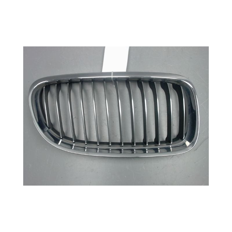 GRILLE CALANDRE DROIT BMW SERIE 3 (E90) 2005-