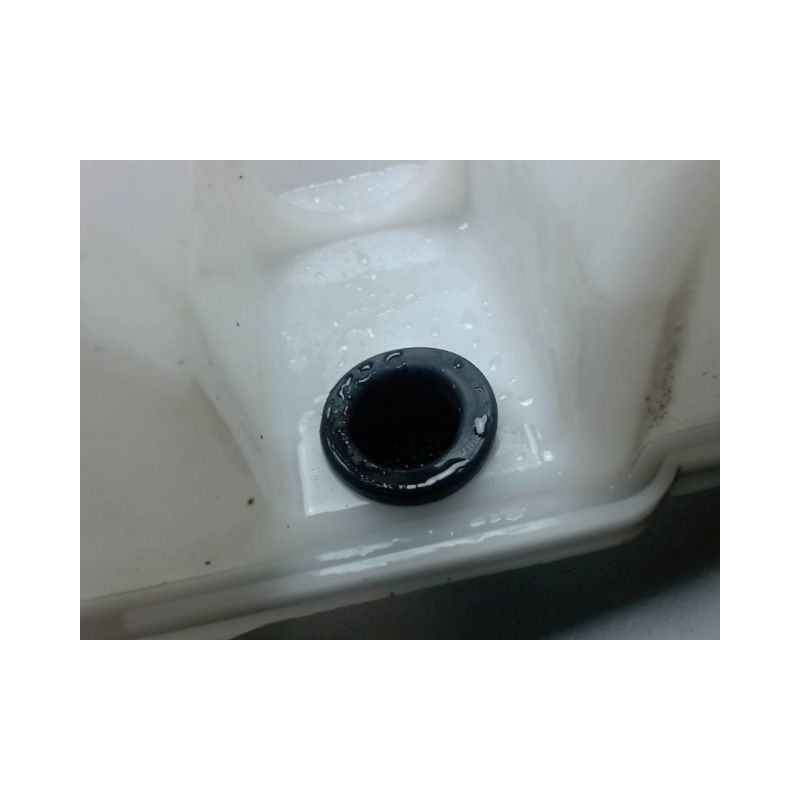 RESERVOIR LAVE-GLACE AVANT RENAULT CLIO 4 PHASE 2 1.5 DCI - 8V TU