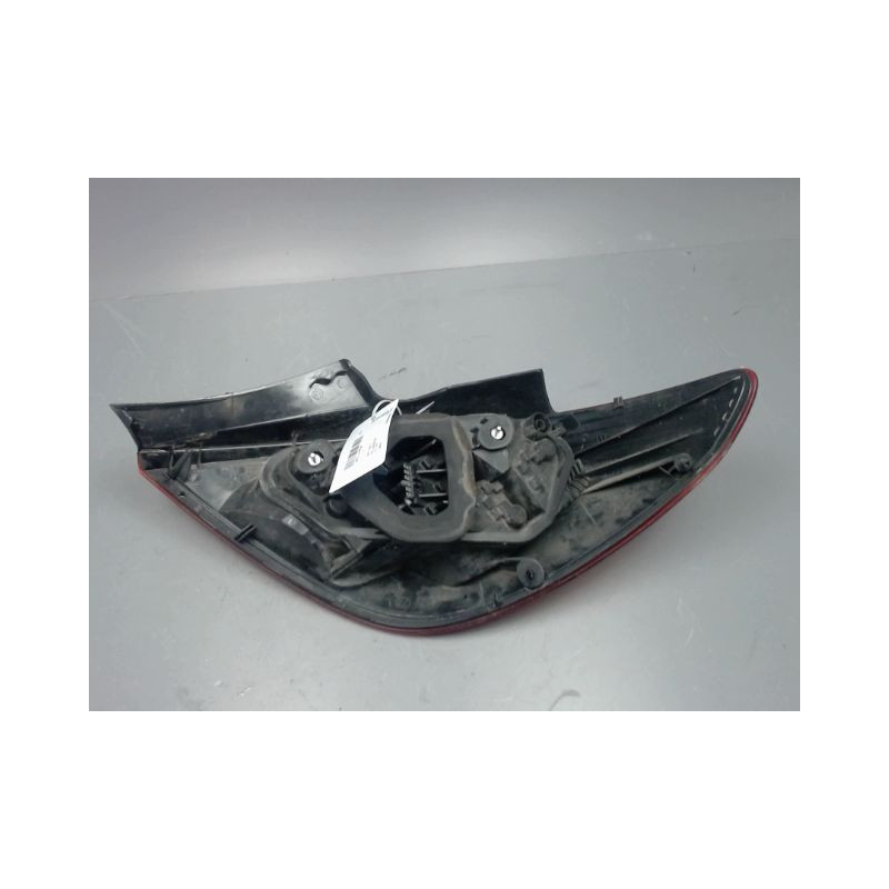 FEU ARRIERE GAUCHE  OPEL CORSA