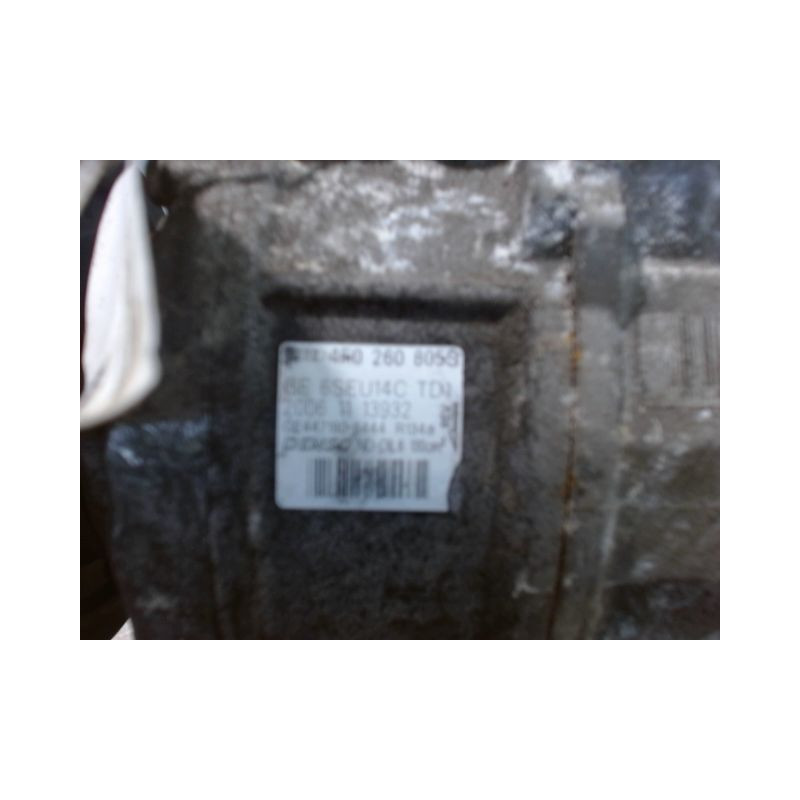 COMPRESSEUR AIR CONDITIONNE AUDI A6 AVANT 2005-