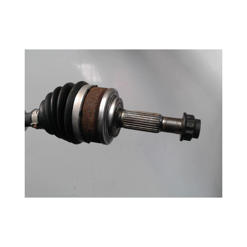 TRANSMISSION AVANT GAUCHE TOYOTA YARIS 2005- 1.5 Hybrid 