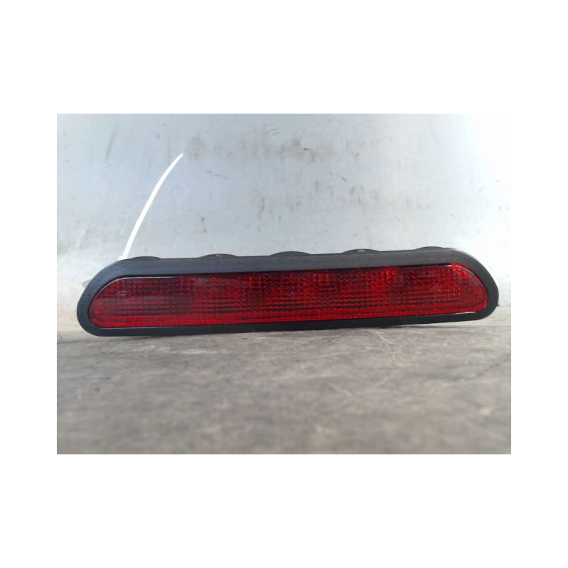FEUX STOP SUPPLEMENTAIRE FIAT TIPO