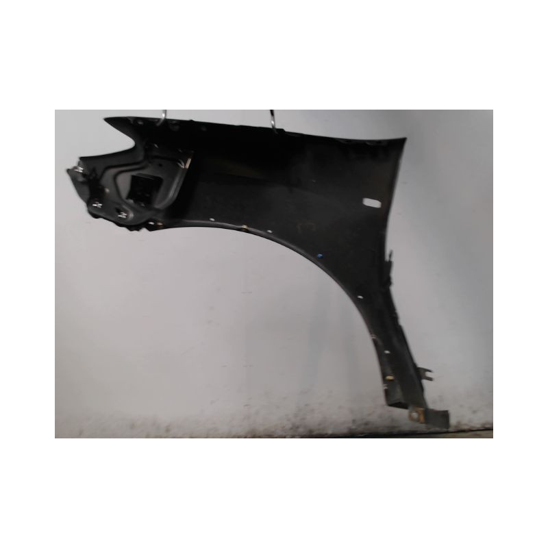 AILE AVANT DROIT DACIA SANDERO 2008-