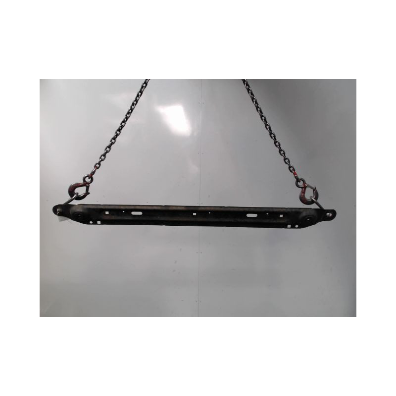 TRAVERSE INFERIEURE ARMATURE AVANT PEUGEOT PARTNER FGT LONG 08-