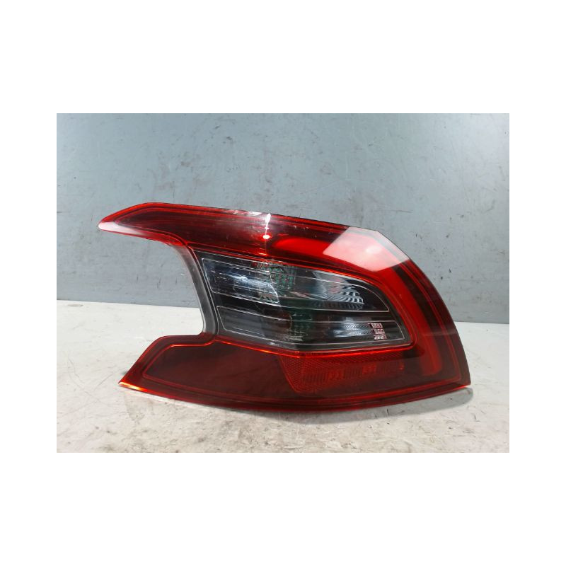 FEU ARRIERE INTERIEUR GAUCHE PEUGEOT 308 2011-