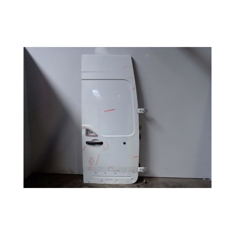PORTE BATTANTE ARRIERE DROIT RENAULT MASTER