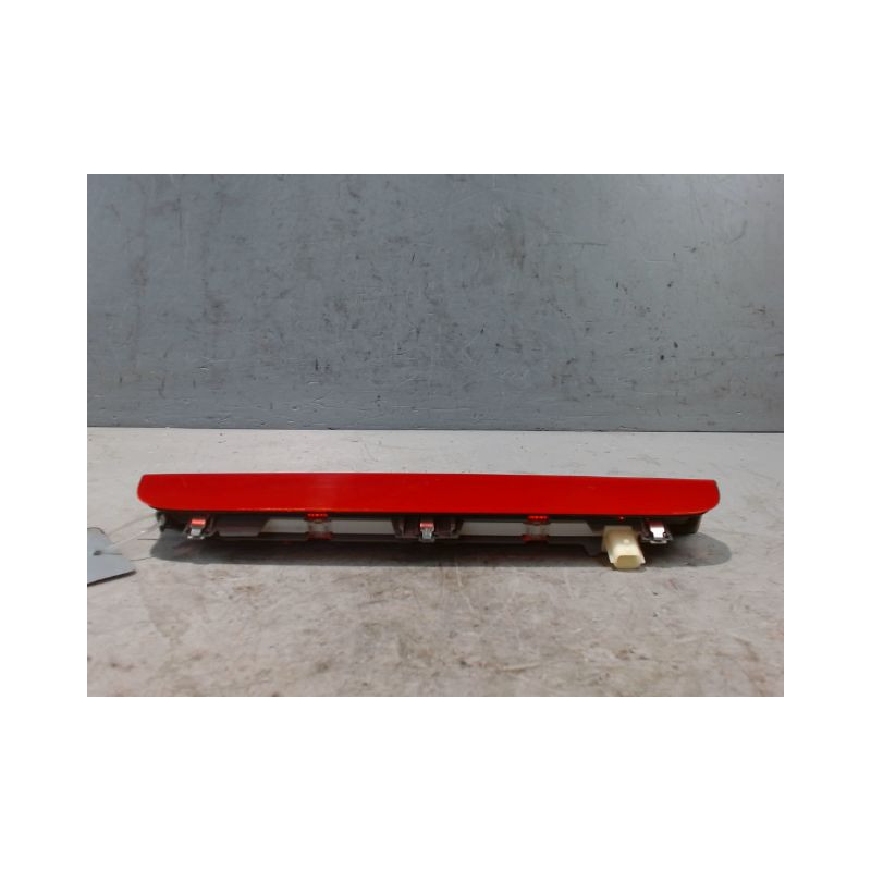 FEUX STOP SUPPLEMENTAIRE RENAULT SCENIC III 2009-