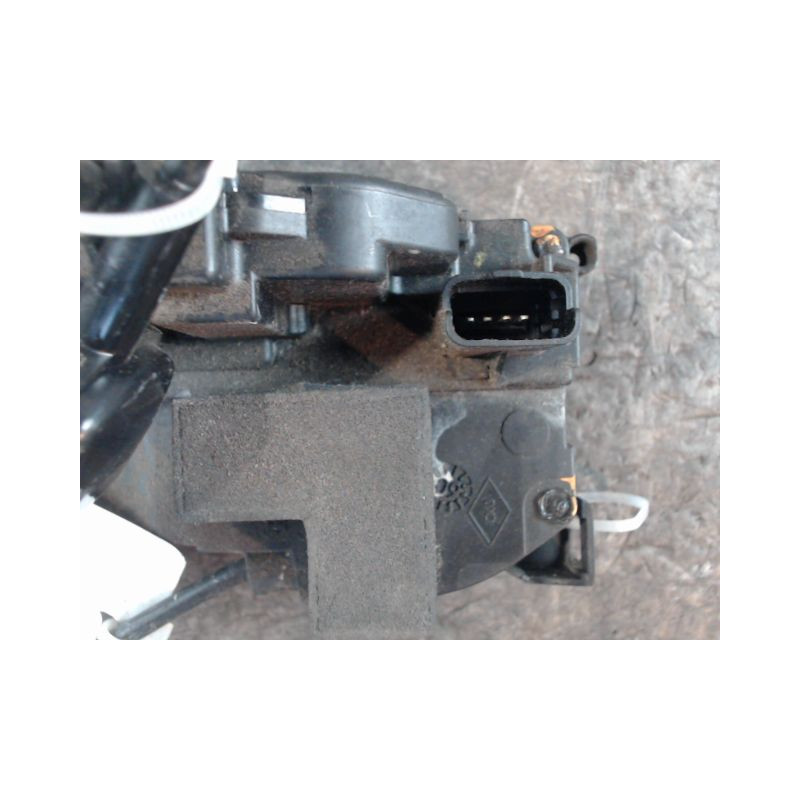 SYSTEME CONDAMNATION ARRIERE DROIT RENAULT CLIO III 2009-