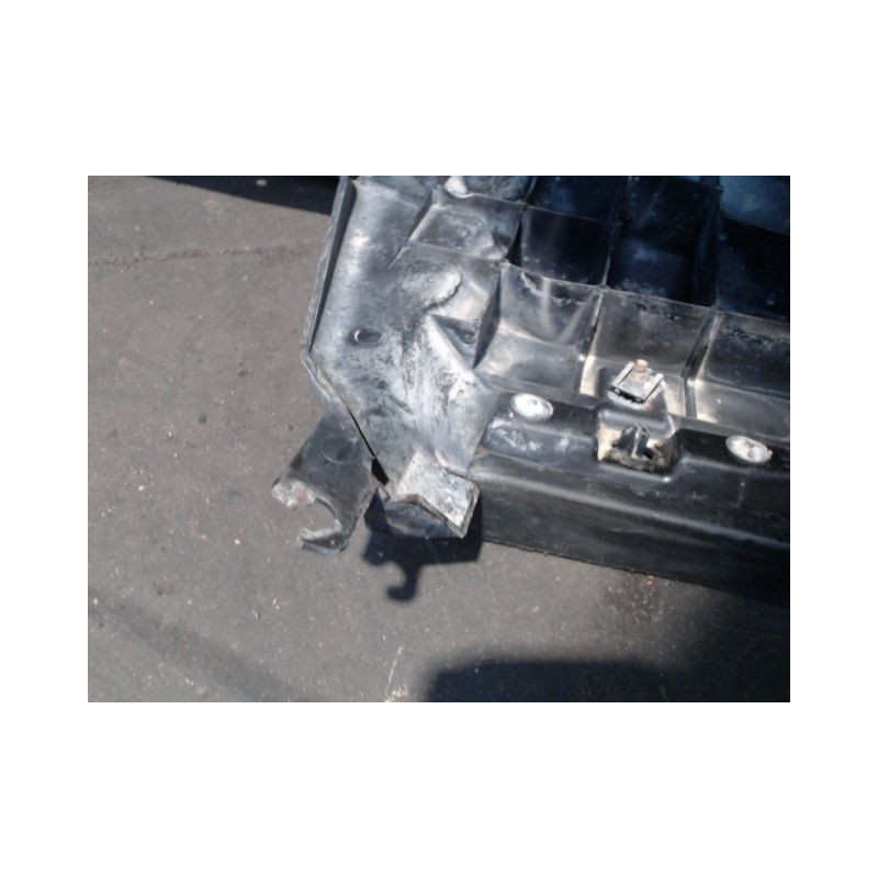 PARE-CHOC AVANT PEUGEOT 3008 2009-