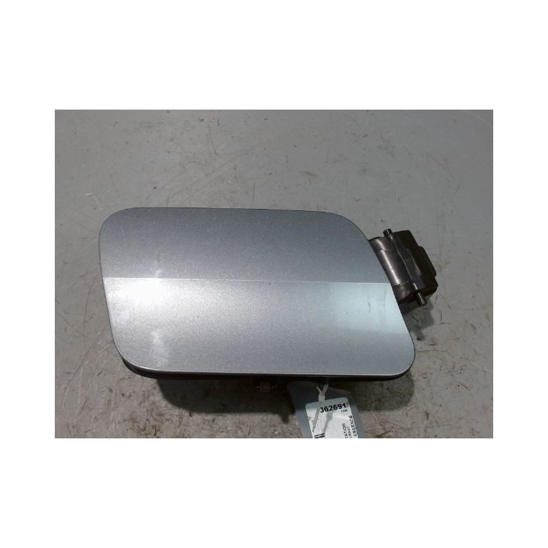VOLET DE TRAPPE CARBURANT PEUGEOT 3008 2009-