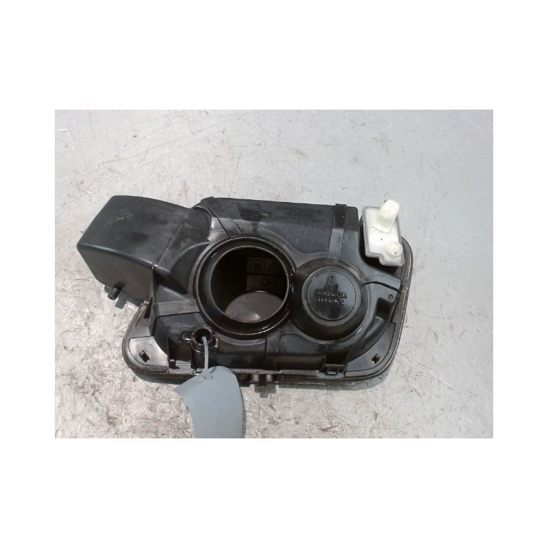 VOLET DE TRAPPE CARBURANT PEUGEOT 3008 2009-