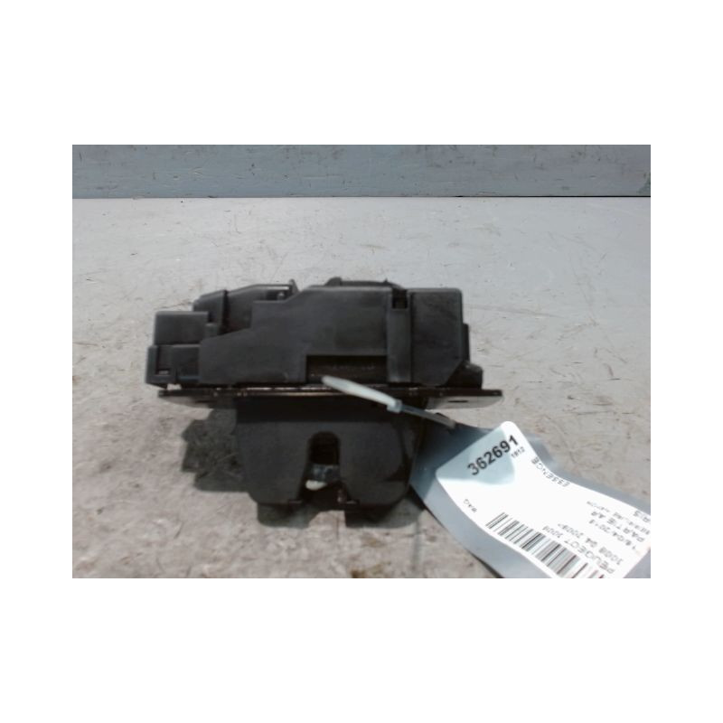 SERRURE HAYON  PEUGEOT 3008 2009-