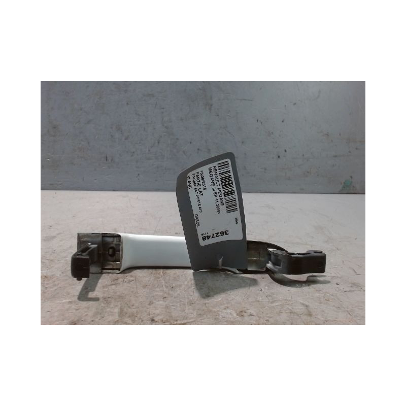 POIGNEE EXTERIEURE PORTE AVANT DROIT RENAULT MEGANE III 2008-