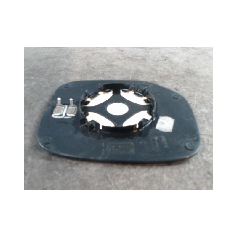 GLACE RETROVISEUR EXT D PEUGEOT PARTNER