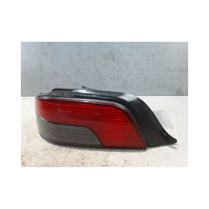 FEU ARRIERE GAUCHE  PEUGEOT 306 CABRIOLET 97-2002