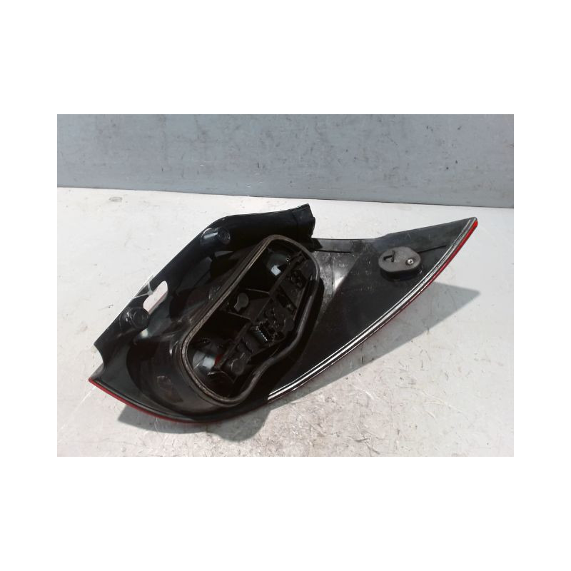 FEU ARRIERE GAUCHE  RENAULT LAGUNA II ESTATE 2005-2007