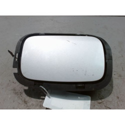 VOLET DE TRAPPE CARBURANT