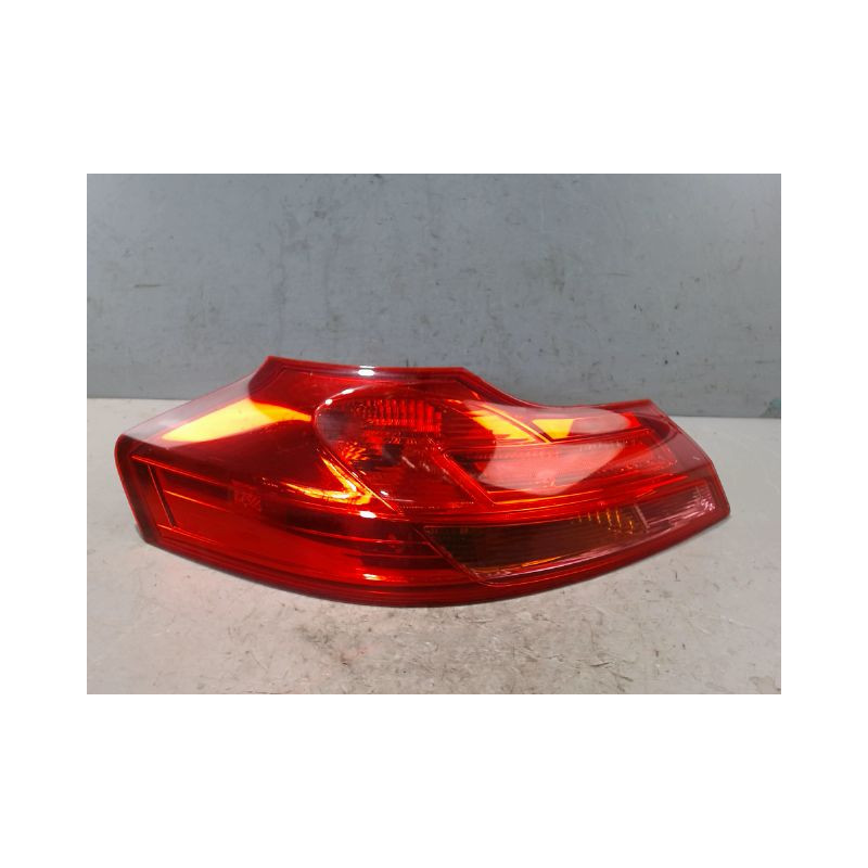 FEU ARRIERE GAUCHE  OPEL INSIGNIA