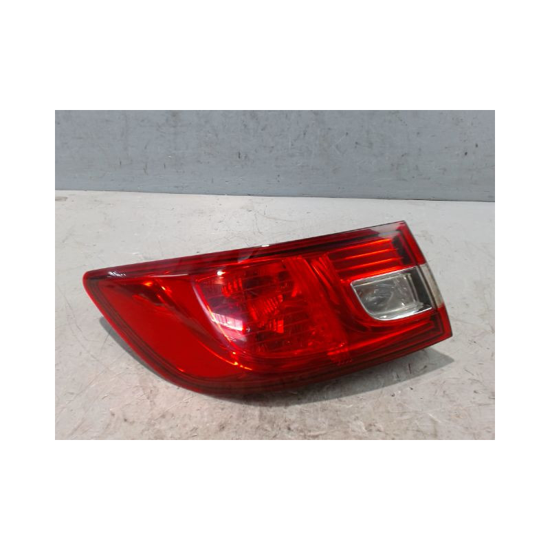 FEU ARRIERE GAUCHE  RENAULT CLIO IV