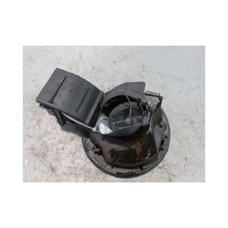 VOLET DE TRAPPE CARBURANT RENAULT CLIO IV