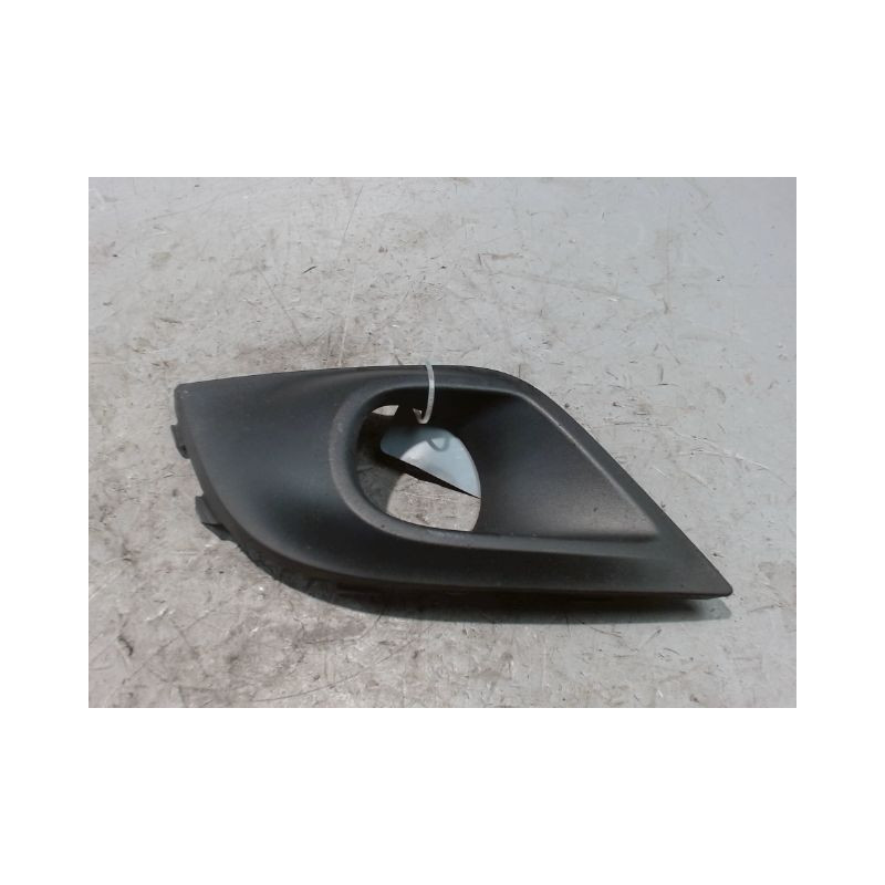 OBTURATEUR PHARE ADDITIONNEL PARE-CHOC AVG RENAULT CLIO IV