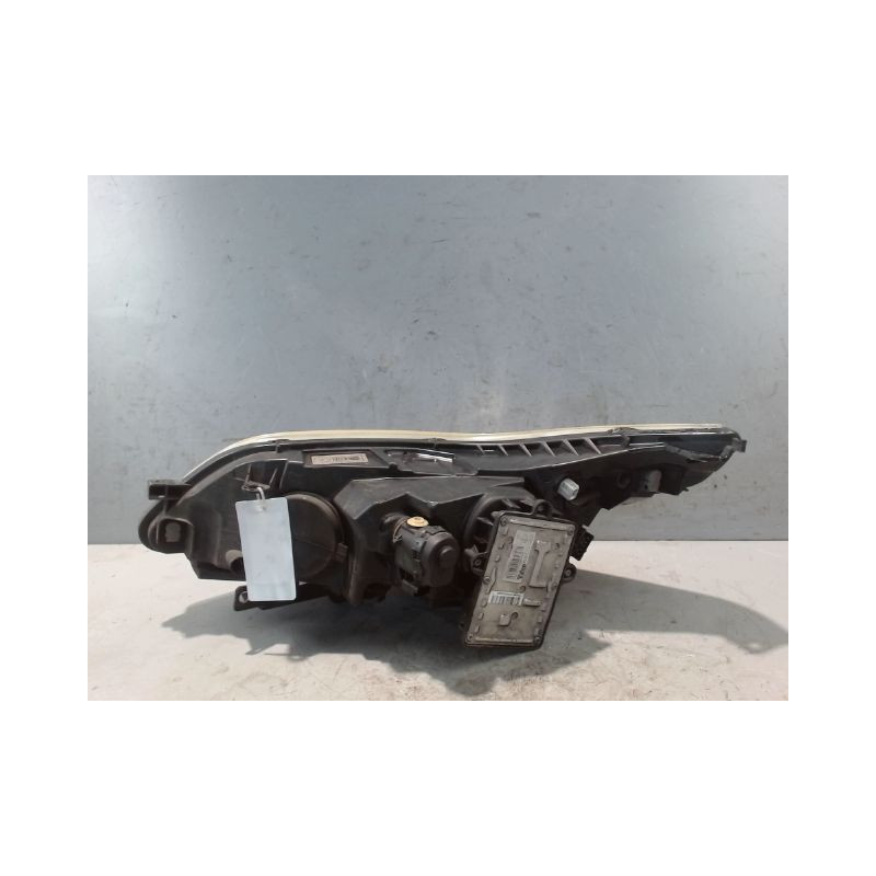 PHARE DROIT CITROEN C4 04-08